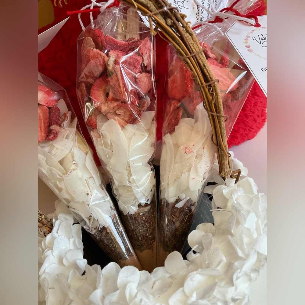 Sweet Strawberry Simmer Pot Mix~VALENTINES DAY BLEND